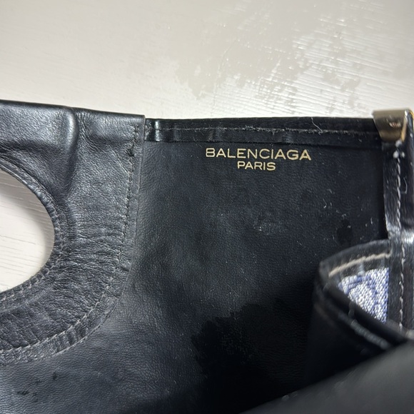 BALENCIAGA PARIS Navy Fold Over Signature Clutch Bag - Picture 6 of 7